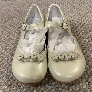 EUC Leather Mary Jane Shoes